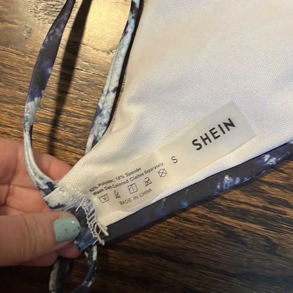 Shein bathingsuit top—size small - Picture 2 of 3